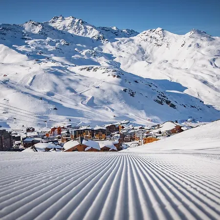 Апартаменты Les Balcons De & *