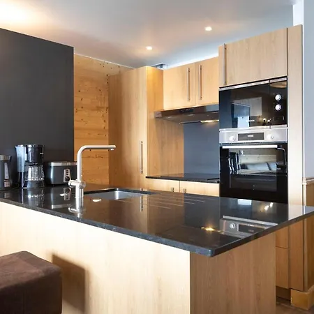 Les Balcons De & Apartman *