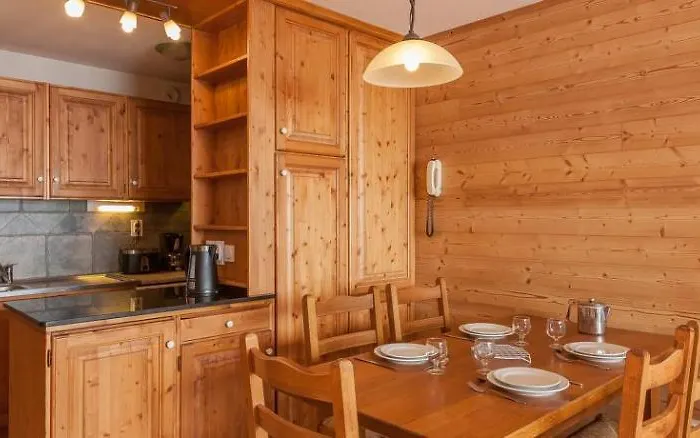 Les Balcons De & Apartment *